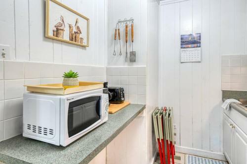 Vilano Cottage Unit A