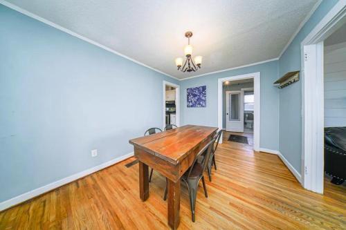 Adorable Mid 40s Ranch With Private Patio