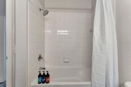 Wanderjaunt - Camden Visconti Apartments