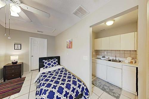 Modern And Cozy Home 10 Mins To Beach