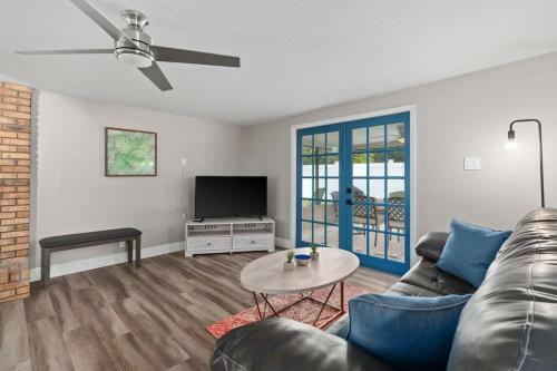 Modernize Family Home In Tampa