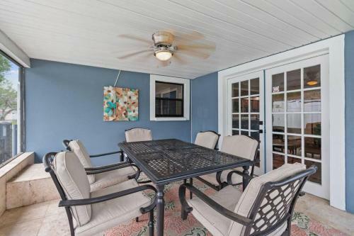 Modernize Family Home In Tampa