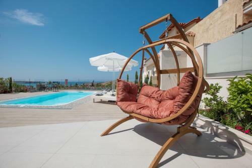 Sea View Villa With Pool Close To The Beach