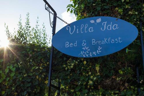 Villa Ida Bed & Breakfast