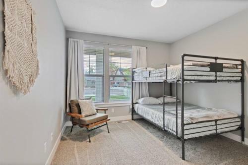 Modern & Luxurious Private 3 Bedroom Boise Home