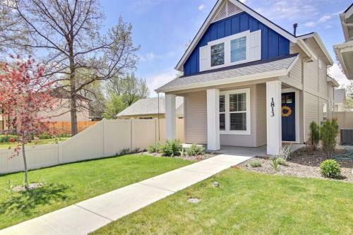 Modern & Luxurious Private 3 Bedroom Boise Home