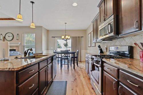 Sun Filled 3 Bedroom Meridian Home
