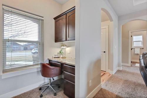 Sun Filled 3 Bedroom Meridian Home