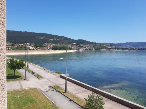 Apartamento Vivienda Moa�a A Pie De Playa El Pis�n