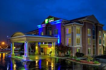 Holiday Inn Express Hotel & Suites Richmond