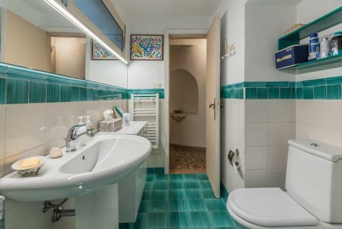 Bouganville House Noto