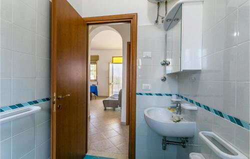 Stunning Home In Noto With 2 Bedrooms