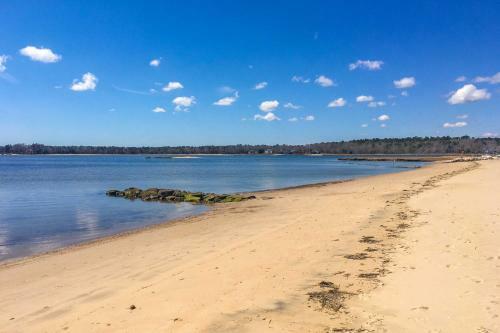 Modern Wareham Cottage Walk To Swifts Beach