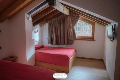 Hostal Dolomiti Riverside