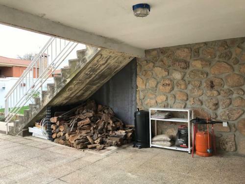 Entire Cottage With Swimming Pool And Bbq