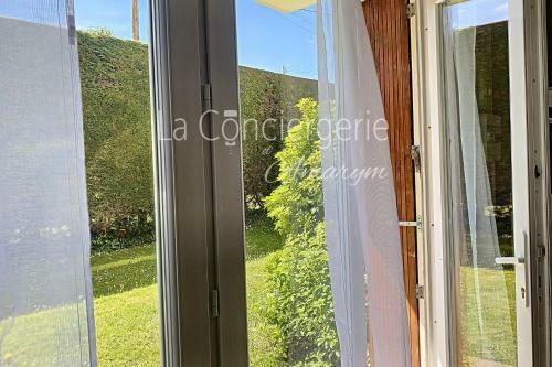 Apartamento Bleu Soleil Joli Studio Rez-de-chauss�e � Eu