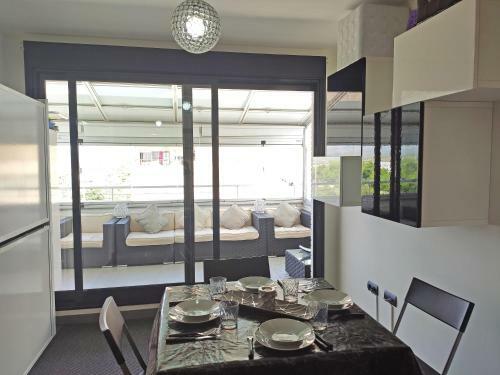 Apartamentos Aguamarina 3000