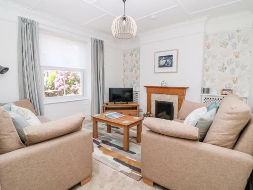 Mazey Cottage