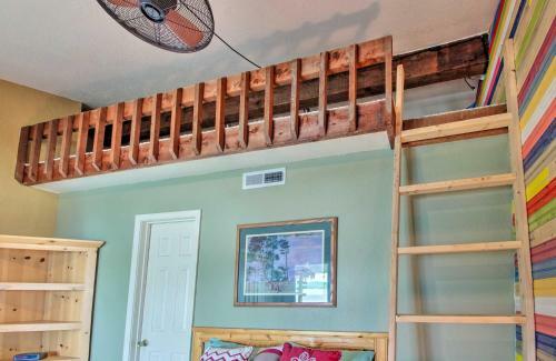 Apartamento Waterfront Condo With Deck - Bring Your Boat!