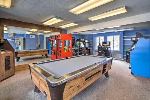 Loon Mountain Townhome With Pool And Slope Views!