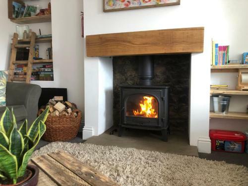 Primrose Cottage - Tideswell, Peak District