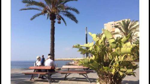 Bonito Apartamento Cerca Del Mar