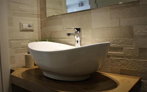 Apartamento Baia Dei Delfini