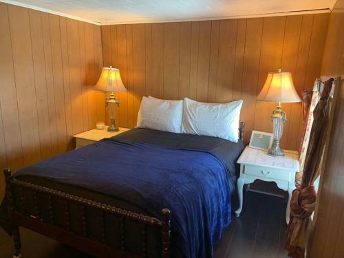 Hostal The Navy