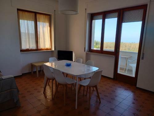 Apartamento Appartamento Appena Ristrutturato Fronte Mare
