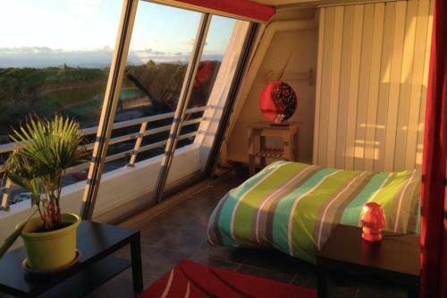 Nice Renovated Apartment Near The Beaches