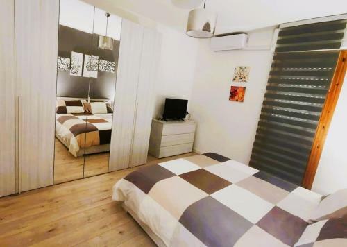 Apartamento [???appartamento Di Lusso Con Cromoterapia???]