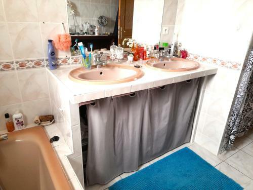 Bed & Breakfast Cocooning Au Saut Du Loup