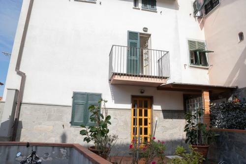 Apartamento 048 - Casarza Loft 5 Minuti Da Mare E Spiaggia Con 5 Posti Letto