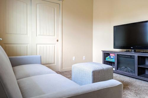 Welcoming Bend Home Less Than 4 Mi To Pilot Butte!