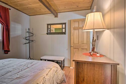 Pet-friendly Albrightsville Cabin With Grill!