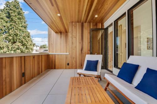 Williams Retreat Unit 2