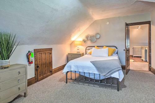 Apartamento Brick Victorian Apt With Mtn Views, Walk To River!