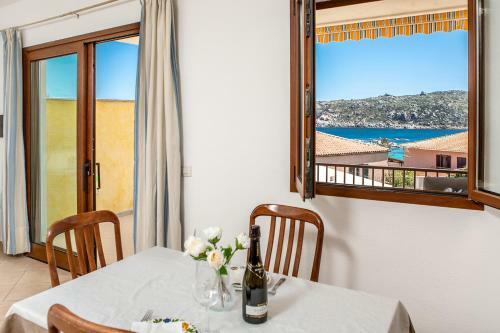 Apartamento Fronte Mare Capo Testa 1
