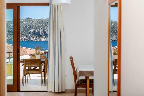 Apartamento Fronte Mare Capo Testa 1