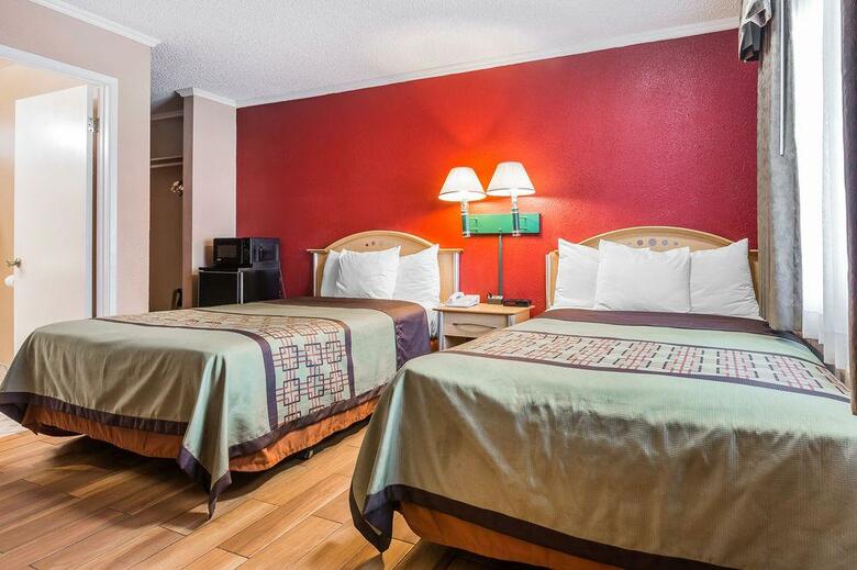 Hotel Rodeway Inn Escondido