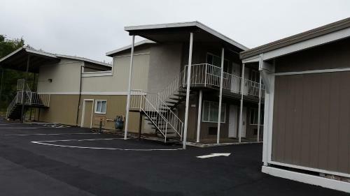 Motel Grays Harbor Inn & Suites