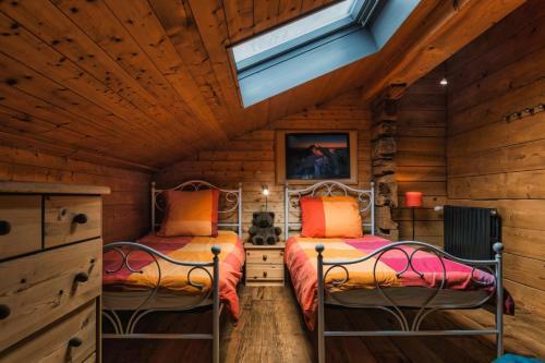4br Traditional Chalet Bbq + Fireplace + View