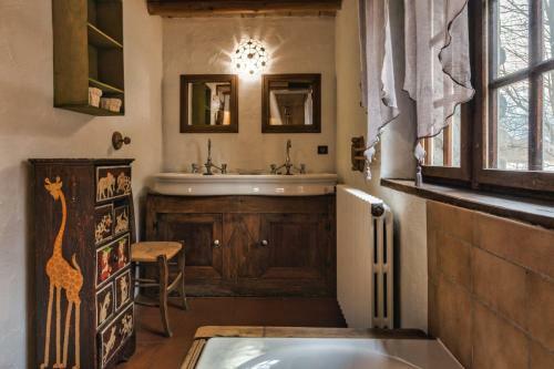 4br Traditional Chalet Bbq + Fireplace + View