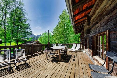 4br Traditional Chalet Bbq + Fireplace + View