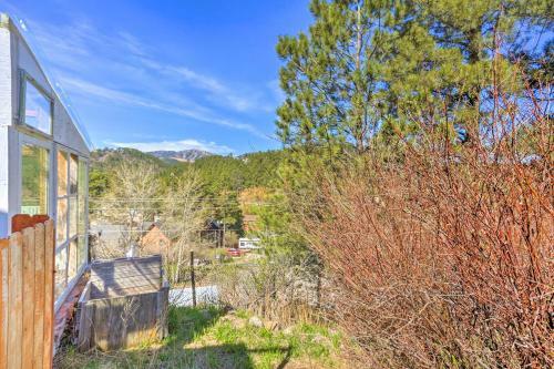 Classic Mountain Home, Half Mi To Main Street
