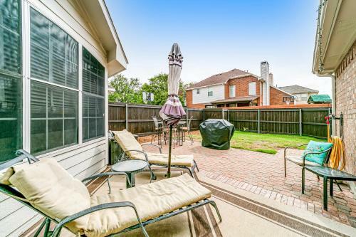Artful Retreat In Allen