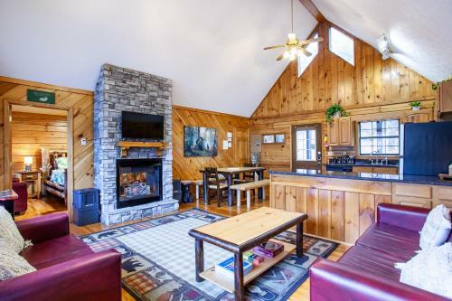 Mountain Retreat Wc Possible With Hot Tub