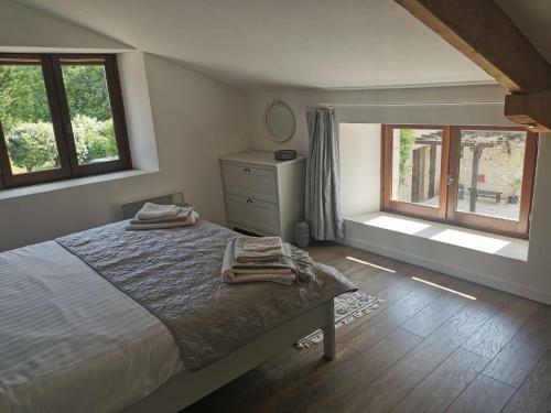 Immaculate 2-bed House In Loubes Bernac