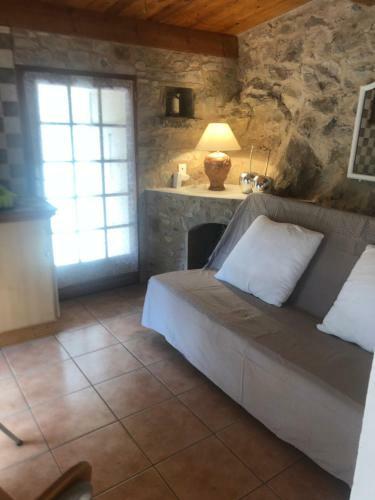 Apartamento Studio En Pierre Avec Jolie Piscine