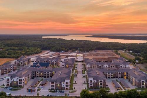 Apartamento Spacious 1br, Wifi, In Luxury Cmty South Arlington